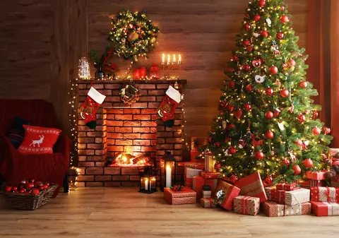 Globuri și decorațiuni pentru bradul de Crăciun în 2022