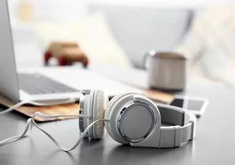 8 cele mai bune melodii din 2022 de care probabil nu ați auzit. Un top realizat de jurnaliștii de la Guardian