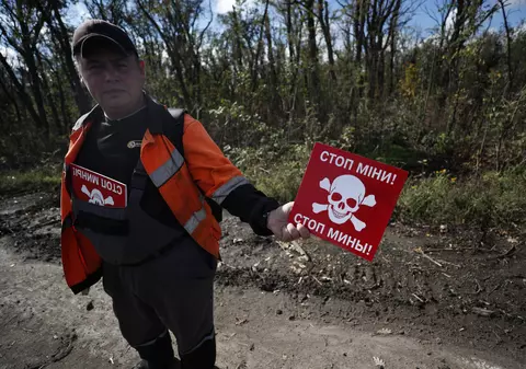 Peste 40% din teritoriul Ucrainei este minat. „Problema este uriașă. Orice vă vine în minte putem găsi în Ucraina”