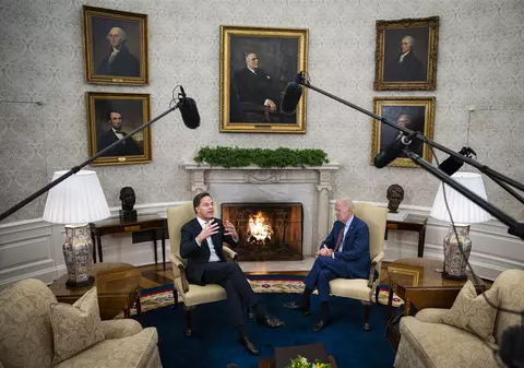 Mark Rutte anunță, de la Casa Albă, că Olanda va trimite Ucrainei un sistem de rachete Patriot