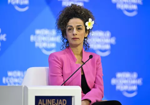 SUA au dejucat un plan de asasinare a unei activiste. Trei est-europeni au fost plătiți de Iran pentru a comite crima