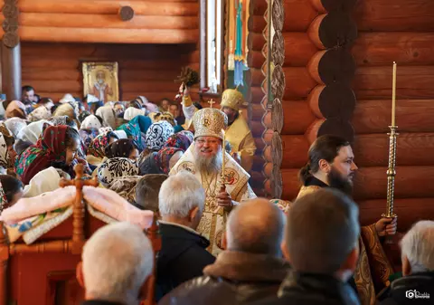 13 înalți ierarhi ortodocși din Ucraina ar putea fi deportați, după ce Zelenski le-a retras cetățenia. Printre ei, și mitropolitul Cernăuțiului și Bucovinei