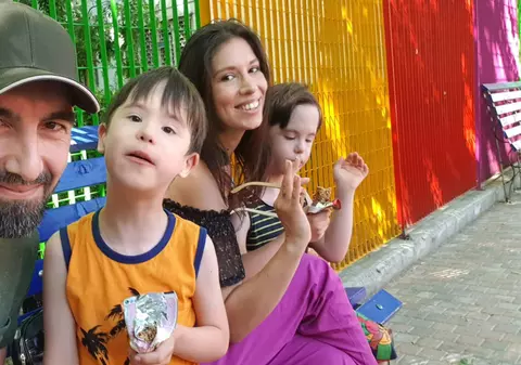 Cristina Bălan, despre căsnicia cu Gabriel. Cei doi au împreună trei copii și sunt căsătoriți din 2012. „Viața noastră nu este doar roz”