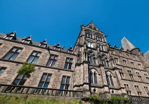 O universitate din Germania a exclus un student seropozitiv, în mijlocul studiilor: „Pericol prea mare”. Ce a decis instanța