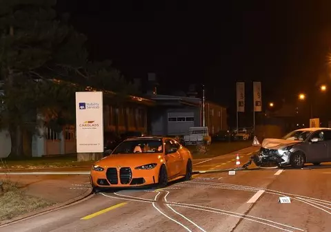 Un tânăr de 18 ani a făcut accident la câteva ore după ce luase permisul, în Elveția