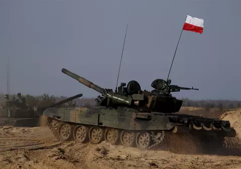 Polonia anunță că va trimite Ucrainei încă 60 de tancuri moderne. Ce avantaj au blindatele PT-91 Twardy