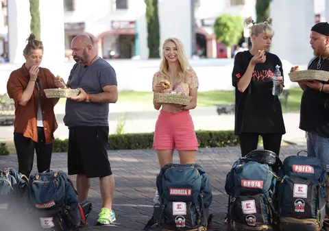 Andreea Bălan a rămas singură în cursa „America Express”. Ce se întâmplă cu Andreea Antonescu. „Mă simt ciudat”