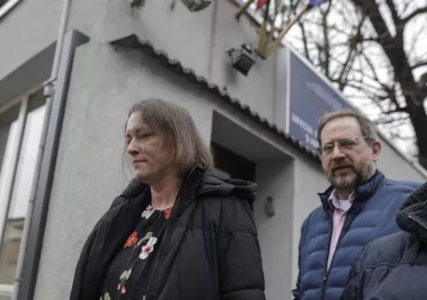 Frații Tate au fost vizitați în arest de consulul britanic la București