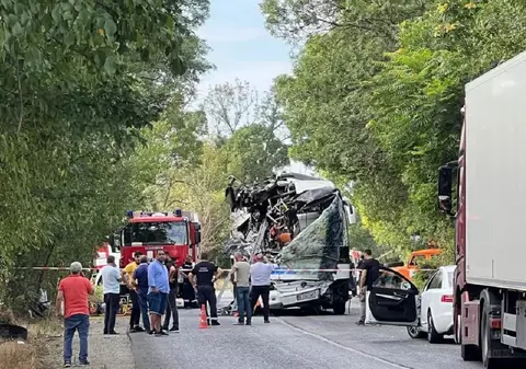 Familia unei românce ucise în accidentul de autocar de anul trecut, din Bulgaria, cere 8 milioane de euro despăgubiri