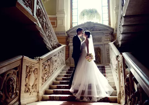 Ce înseamnă când visezi nuntă