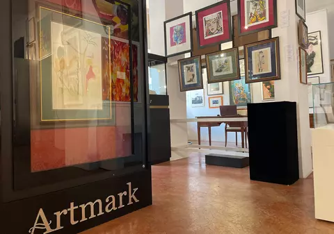 Opere grafice semnate de Dali și Picasso, scoase la licitație în România. Care este prețul de pornire pentru o astfel de lucrare