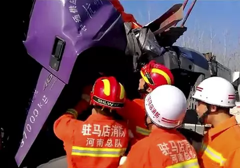 Accident rutier grav în China. Sunt 17 morţi şi 22 de răniţi