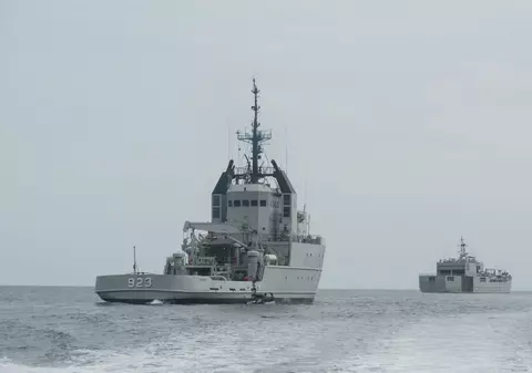 Indonezia a trimis o navă de război în Marea Chinei de Sud pentru a monitoriza un vas chinezesc