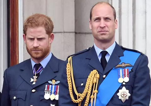 Prințul William a renunțat la procesul cu tabloidul The Sun pentru „o sumă foarte mare de bani”, dezvăluie avocații prințului Harry