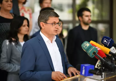 Președintele Parlamentului de la Chișinău susține referendumul cerut de Maia Sandu: „Acest exercițiu va pune punct acestor speculații - vor sau nu moldovenii în UE”