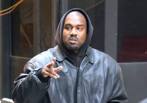 Twitter, redenumită X, i-a deblocat contul lui Kanye West, la niciun an de la acuzațiile de antisemitism