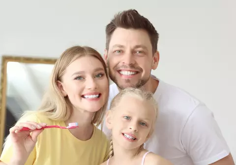 Vrei un zâmbet strălucitor? Profită de oferta Notino.ro de astăzi, 3 ianuarie