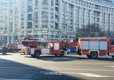 Alerta cu bombă la stația de metrou Victoriei a fost falsă
