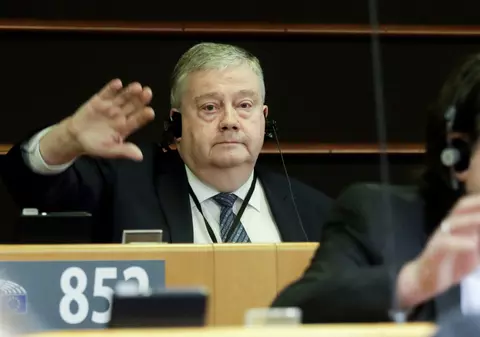 Parlamentul European a lăsat fără imunitate doi europarlamentari implicați în scandalul de corupție Qatargate