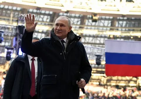 Rusia luptă pentru „teritoriile sale istorice”, a spus Putin, într-un discurs scurt, pe scena unui  uriaș concert patriotic din Moscova