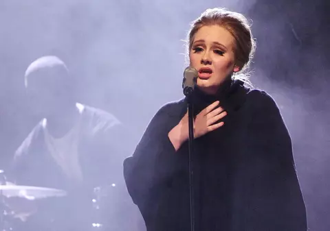 Adele și Ed Sheeran au refuzat să cânte la concertul de după încoronarea regelui Charles al III-lea, anunță presa britanică