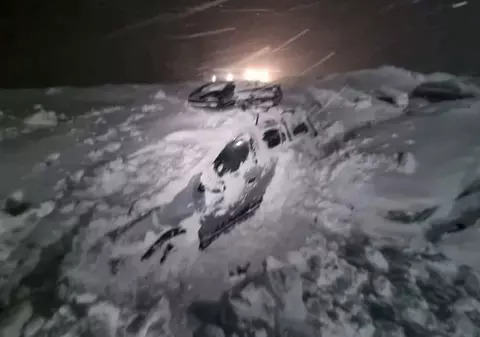 Cabana Capra, lovită de o „avalanșă de 2 kilometri lungime”. Alte șapte avalanșe au avut loc în zonă. Noi detalii despre fenomen