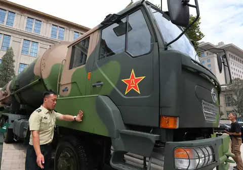 China intenționează să-și tripleze numărul de focoase nucleare până în 2035