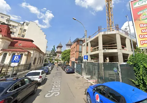 Nicuşor Dan cere Parchetului oprirea lucrărilor de construcţie la un bloc din centrul Bucureştiului: Sunt multe ilegalități