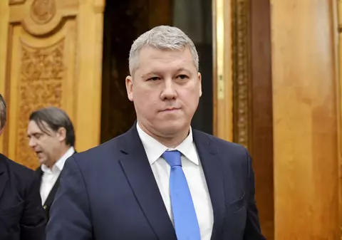 Ce explicații a dat ministrul Cătălin Predoiu în Senat despre antepronunţarea din dosarul soţului fostei şefe DIICOT