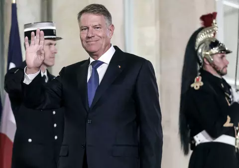 Dacă cu educația nu i-a mers, Klaus Iohannis pare să-și fi găsit un nou proiect de țară: „România interesantă”