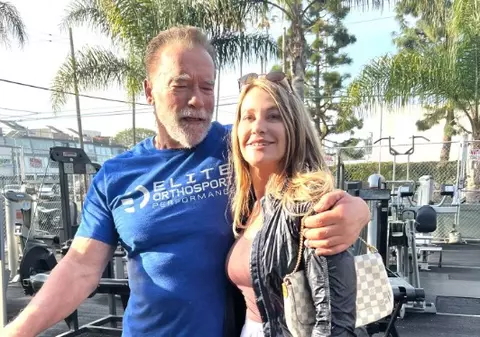 Nadia Comăneci, întâlnire cu Arnold Schwarzenegger la sală. Cum arată actorul la 75 de ani