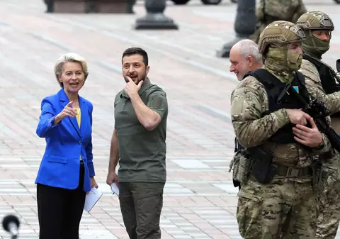 Statele UE cer Bruxelles-ului să nu mai dea speranțe „nerealiste” Ucrainei cu privire la o aderare rapidă