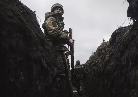 Rușii au prins orașul Bahmut într-o menghină, iar Kievul ia în calcul retragerea: „Acesta ar putea fi sfârșitul. Avem nevoie de un miracol”