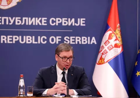 Aleksandar Vucic afirmă că Serbia nu va recunoaște niciodată Kosovo, chiar dacă „NATO este peste tot în jurul nostru”