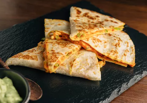 Ce este quesadilla - Cum se face și cum se pronunță