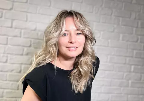 Laura Cosoi nu regretă pictorialele nud: „Intenționez să înrămez toate coperțile”. A pozat în Playboy în 2006