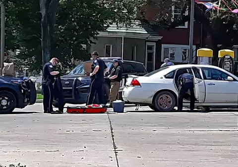 Trei polițiști americani aflați în misiune au fost împușcați. „Ni s-a reamintit cât de periculoasă poate fi munca poliției în Kansas City”