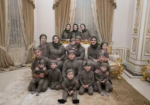 Conducerea de stat în Cecenia: 30% rude, 23% consăteni, 12% prieteni. Liderul Ramzan Kadîrov: „Numesc oameni în care am încredere”