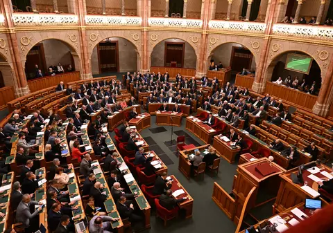 Parlamentul Ungariei a ratificat aderarea Finlandei la NATO. Cererea Suediei, încă blocată