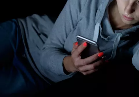 Două românce abia ajunse în Italia, una dintre ele însărcinată, au scris pe Facebook Messengerul Poliției Române și au cerut ajutor