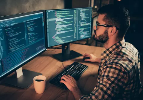 Joburi unde poți câștiga 6.000 de lei pe lună