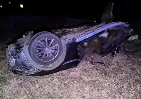 O femeie și-a căutat cu aplicația de pe telefonul mobil soțul care nu mai venea de la cumpărături și l-a găsit mort în Jaguarul răsturnat, în Ungaria