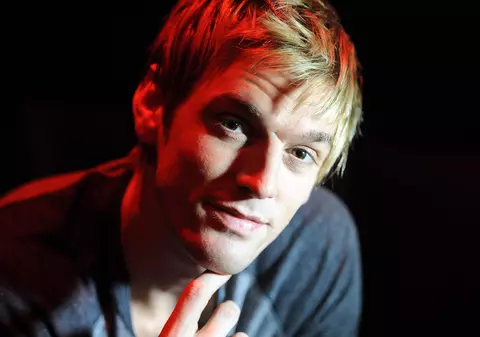 Medicul legist a stabilit cum a murit Aaron Carter. Cântărețul american s-a înecat în cadă din cauza drogurilor