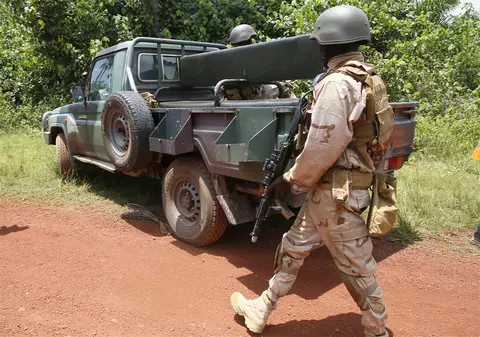 60 de cilivi, uciși în urma unui raid într-un sat din Burkina Faso