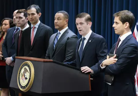 Două arestări în New York, după descoperirea unei „secții de poliție secrete” chineză: „Acțiunile Chinei depășesc cu mult limitele”