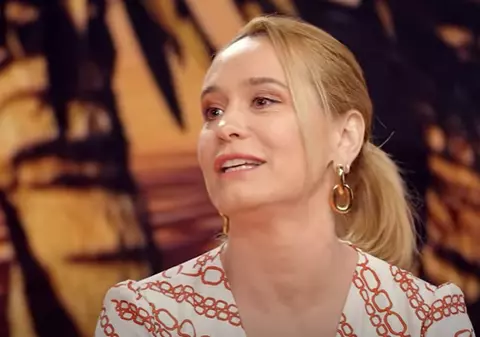 Cum se distrează Andreea Esca la petreceri: „Cineva voia să mă servească cu o băutură alcoolică și eu dansam ca nebuna”. Deliric a fost de față