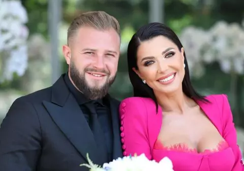 Gestul făcut de Ilinca Vandici, după ce s-a spus că s-a despărțit de soțul ei. Andrei Neacșu a scris altor femei