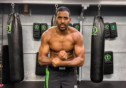 Luptătorul Benny Adegbuyi, implicat într-un accident rutier pe Autostrada Soarelui: „Am fost la un pas de tragedie”