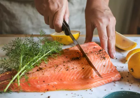 Cum să găteşti somonul - Reţete de mâncare cu somon