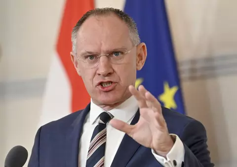 Ministrul de interne austriac, după întâlnirea cu ministrul Predoiu, la Viena: „Extinderea spațiului Schengen nu este oportună”
